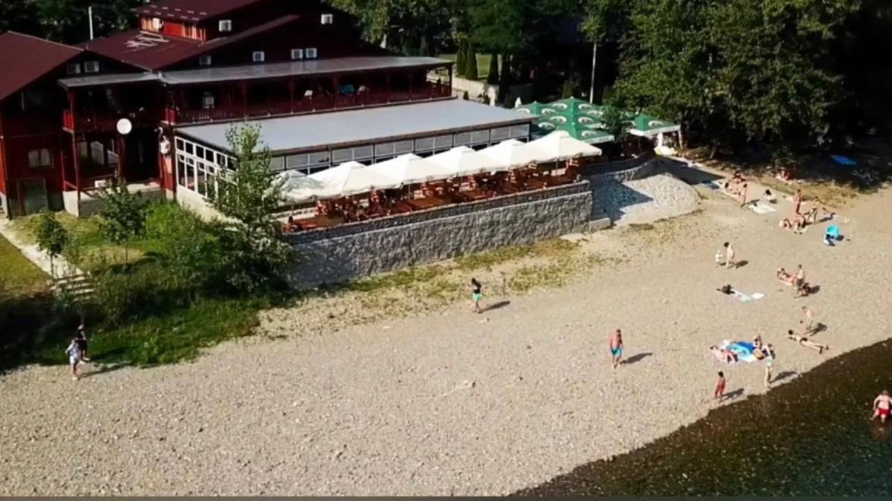 Vrhpolje Etno Selo Bok B&B 외부 사진