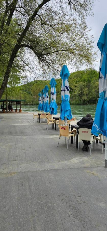 Vrhpolje Etno Selo Bok B&B 외부 사진